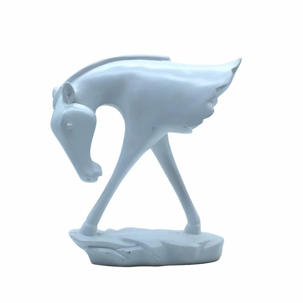 Polyresin Decorative Horse Showpiece For Table Decor
