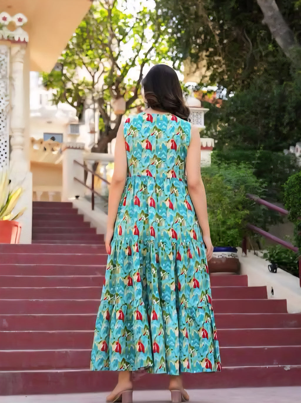Trending Rayon Printed Sleeveless Kurti