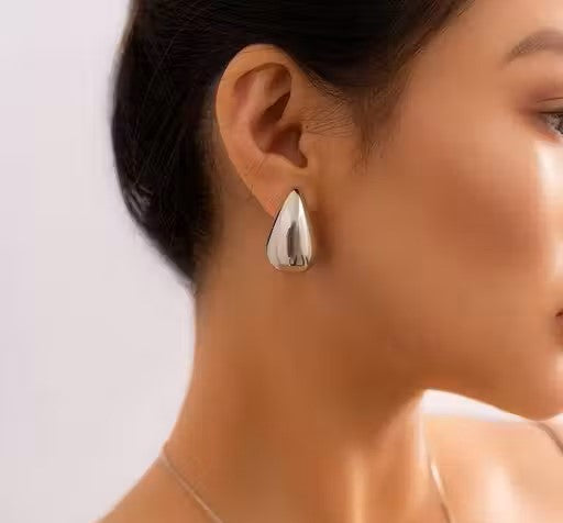 Glossy Teardrop Chunky Stud Earrings